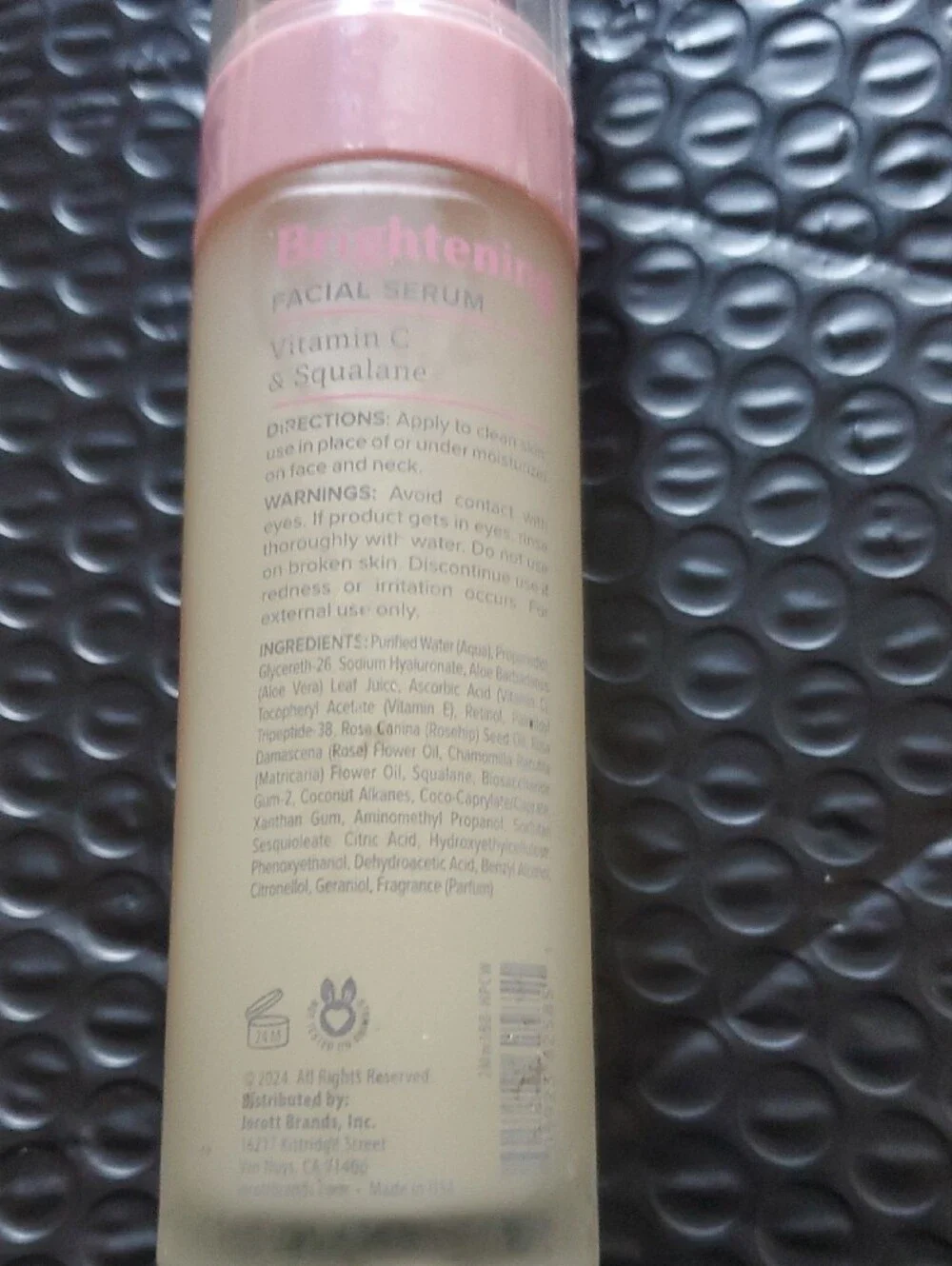 Brighten Facial Serum Vitamin C & Squalane – Pink/Cream